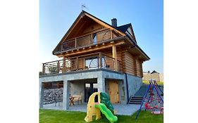 Zloty Gron Log Houses & Apartments